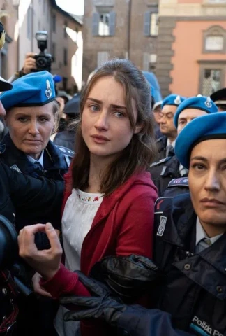 The Twisted Tale Of Amanda Knox