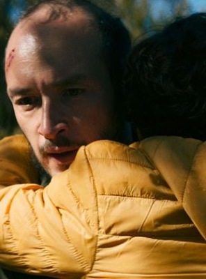 Par-delà les montagnes